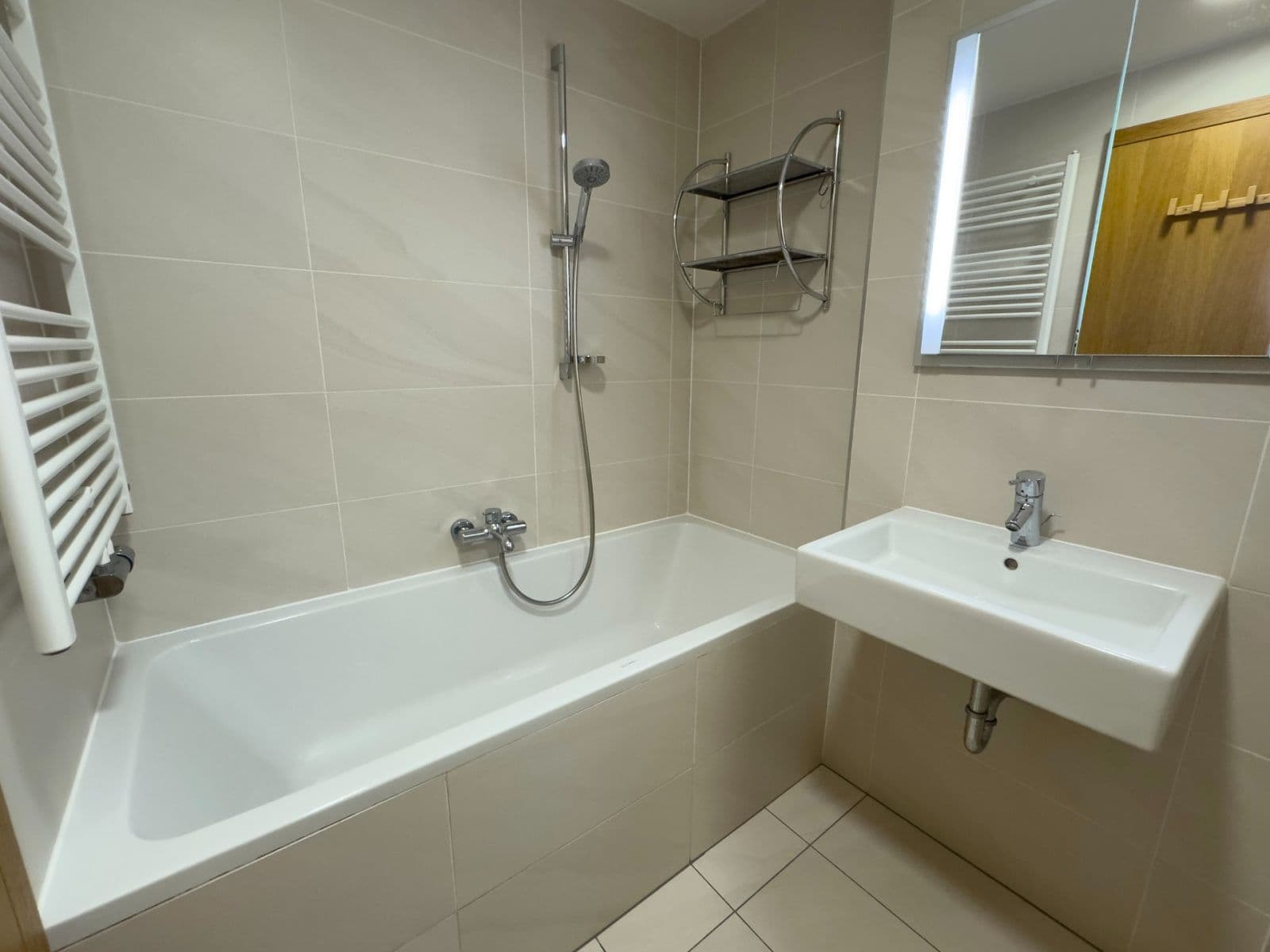 Predaj bytu 3-izbový 95 m², Pitterova, Praha, Praha Predaj bytu 3-izbový 95 m², Pitterova, Praha, Praha
