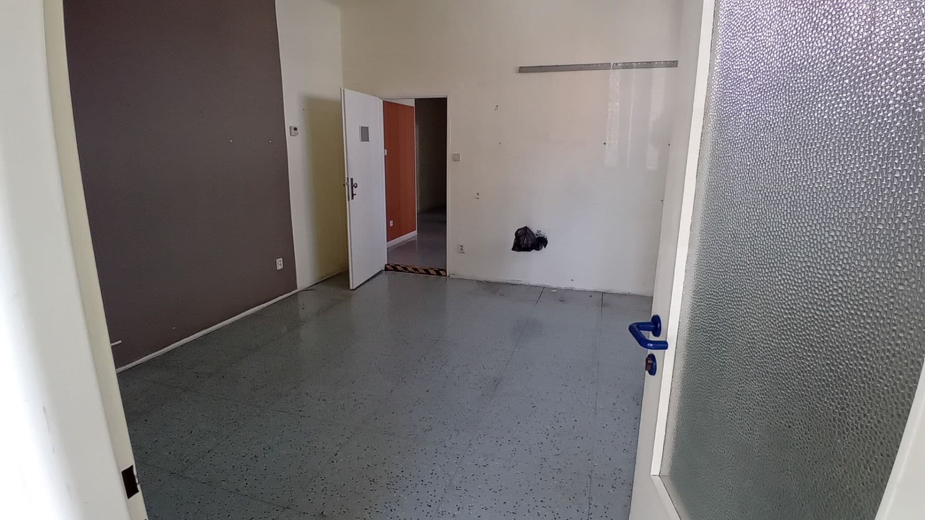 Prenájom nebytového priestoru 85 m², Hartigova, Praha, Praha Prenájom nebytového priestoru 85 m², Hartigova, Praha, Praha