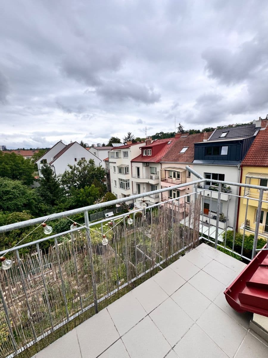 Prenájom bytu 1-izbový 35 m², Zeleného, Brno, Jihomoravský kraj Prenájom bytu 1-izbový 35 m², Zeleného, Brno, Jihomoravský kraj