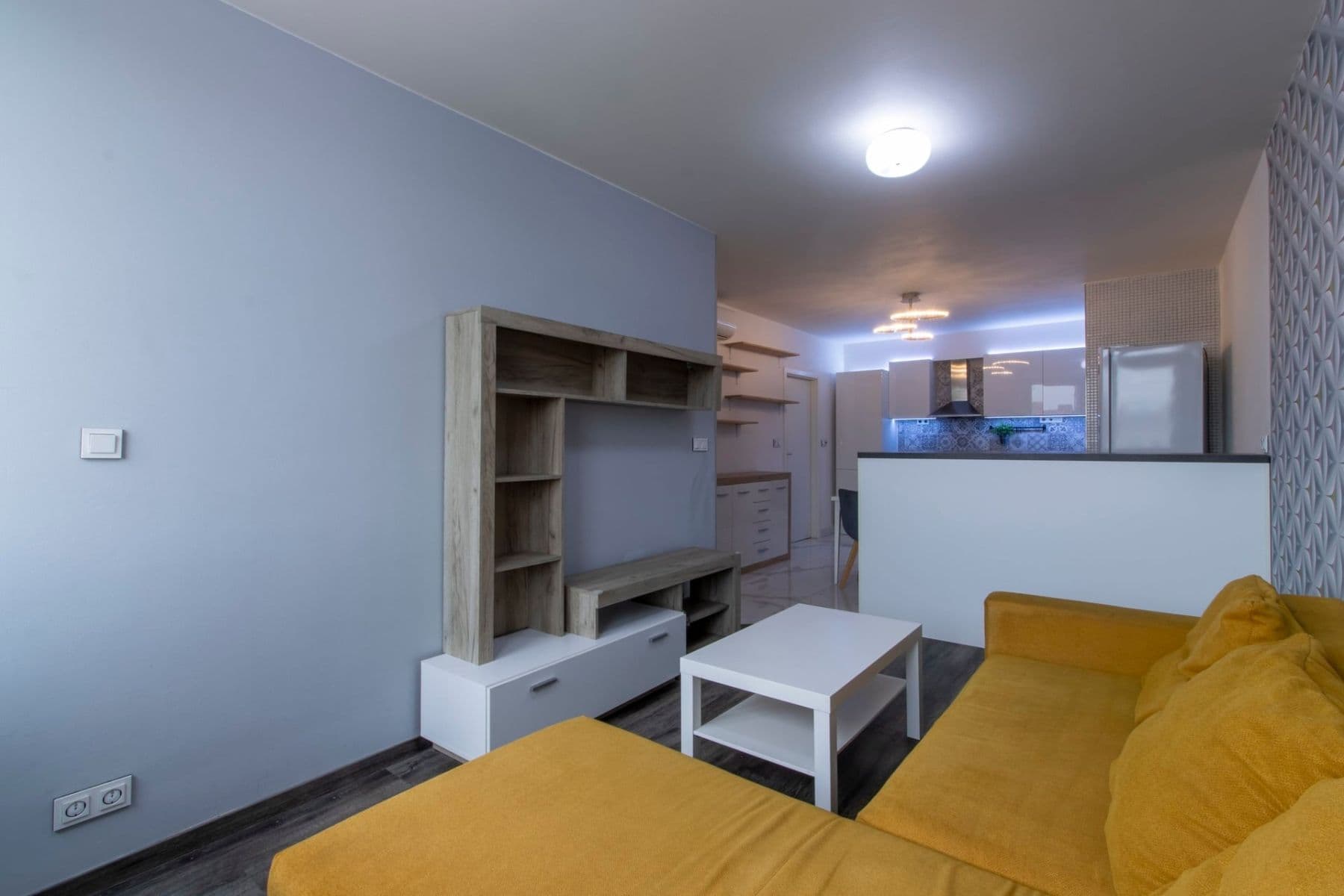 Prenájom bytu 2-izbový 50 m², Zelenohorská, Praha, Praha Prenájom bytu 2-izbový 50 m², Zelenohorská, Praha, Praha