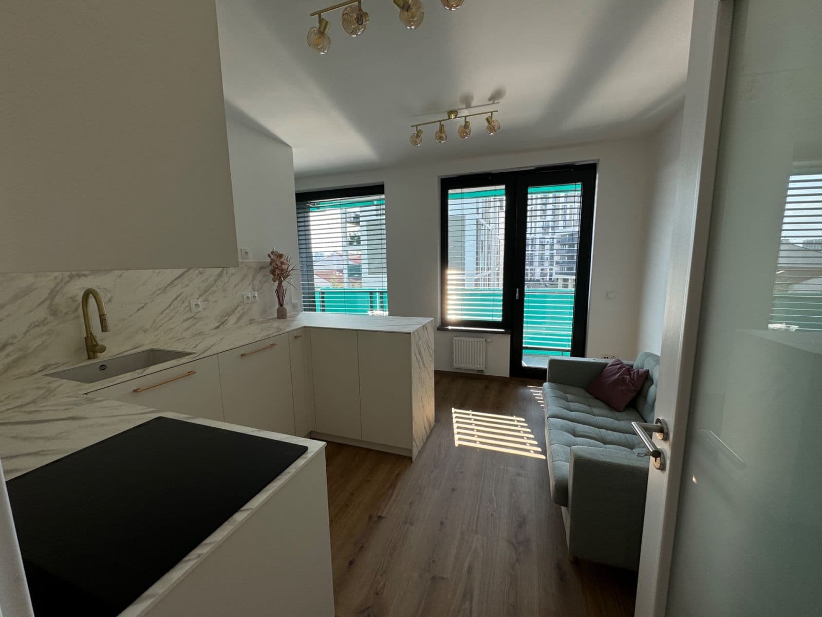 Prenájom bytu 1-izbový 32 m², Olgy Havlové, Praha, Praha Prenájom bytu 1-izbový 32 m², Olgy Havlové, Praha, Praha