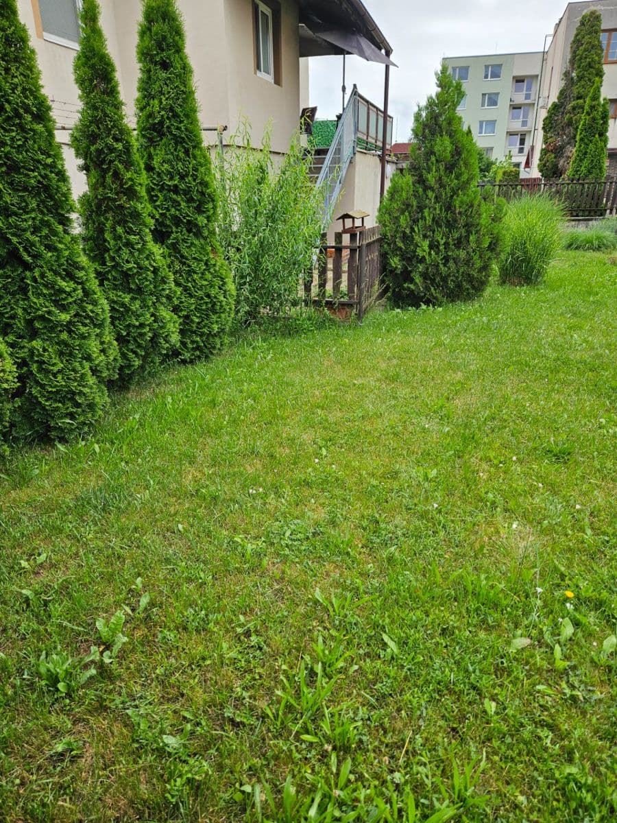 Predaj domu 80 m², pozemek 302 m², Dukelských bojovníků, Znojmo, Jihomoravský kraj Predaj domu 80 m², pozemek 302 m², Dukelských bojovníků, Znojmo, Jihomoravský kraj