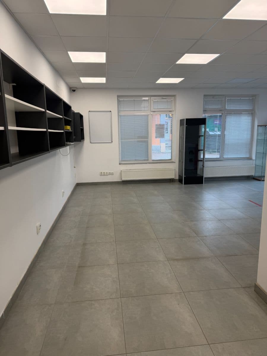 Prenájom nebytového priestoru 85 m², Nové Město, Světlá nad Sázavou, Kraj Vysočina Prenájom nebytového priestoru 85 m², Nové Město, Světlá nad Sázavou, Kraj Vysočina