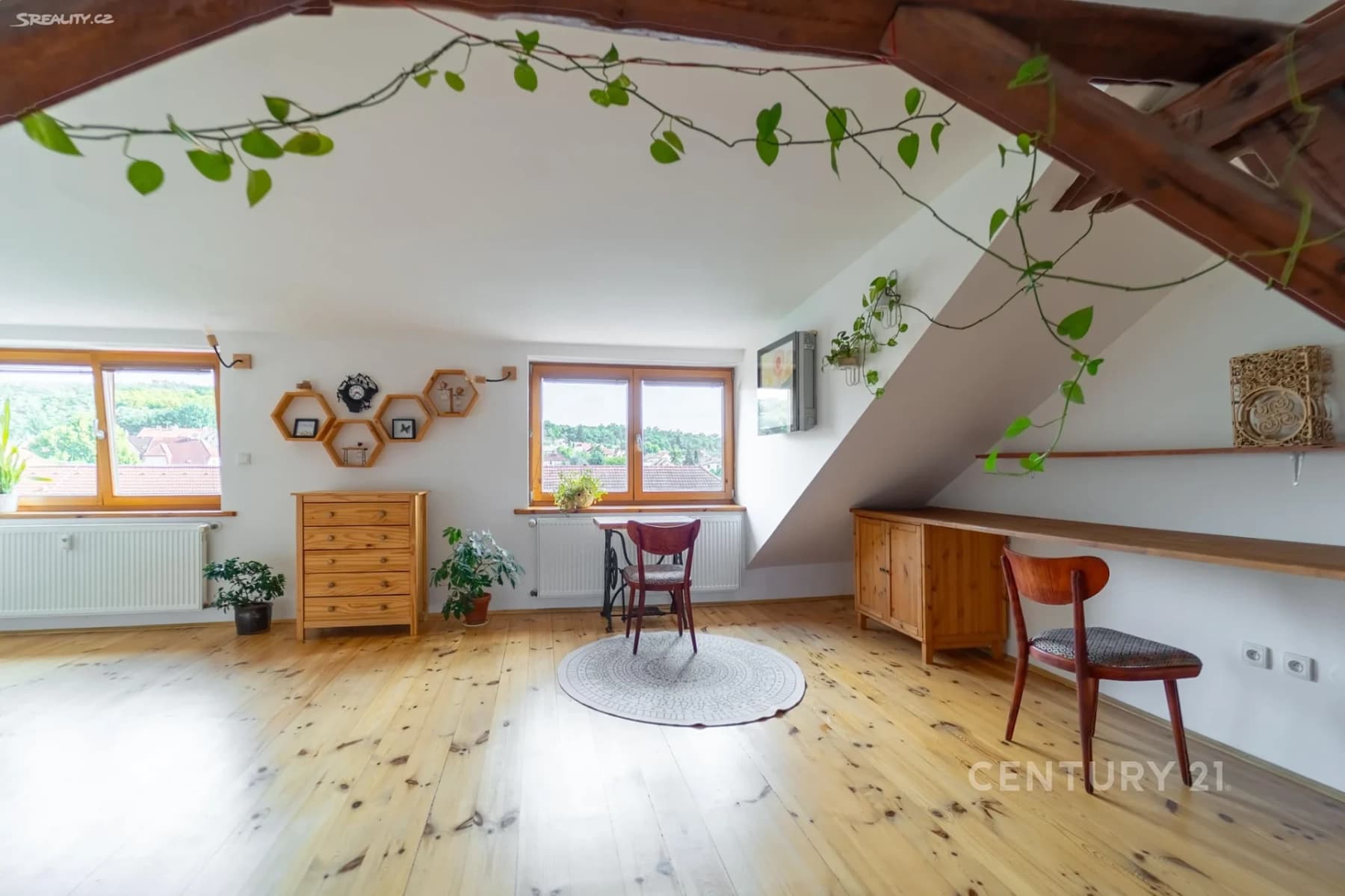 Prenájom bytu 3-izbový 108 m², Poděbradská, Praha, Praha Prenájom bytu 3-izbový 108 m², Poděbradská, Praha, Praha