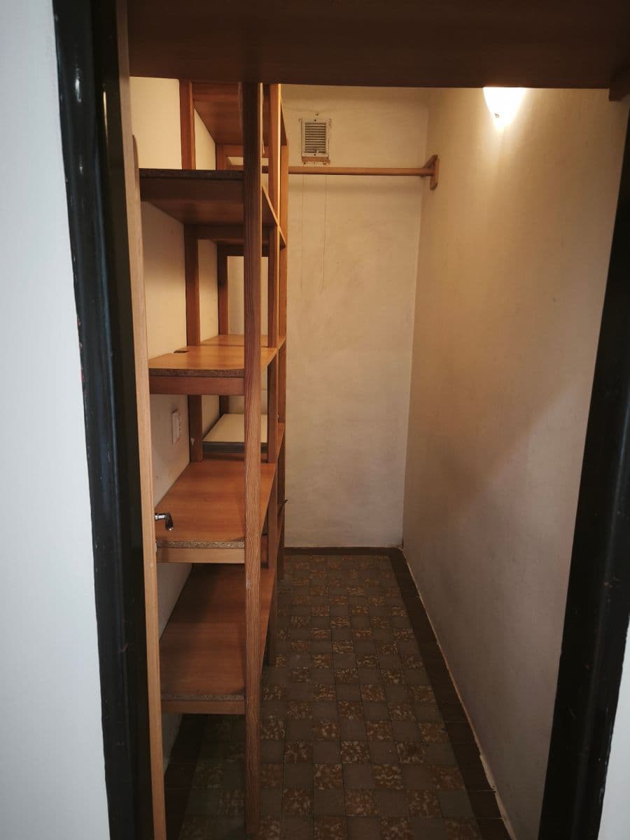 Prenájom bytu 3-izbový 76 m², Pod Záhorskem, Plzeň, Plzeňský kraj Prenájom bytu 3-izbový 76 m², Pod Záhorskem, Plzeň, Plzeňský kraj