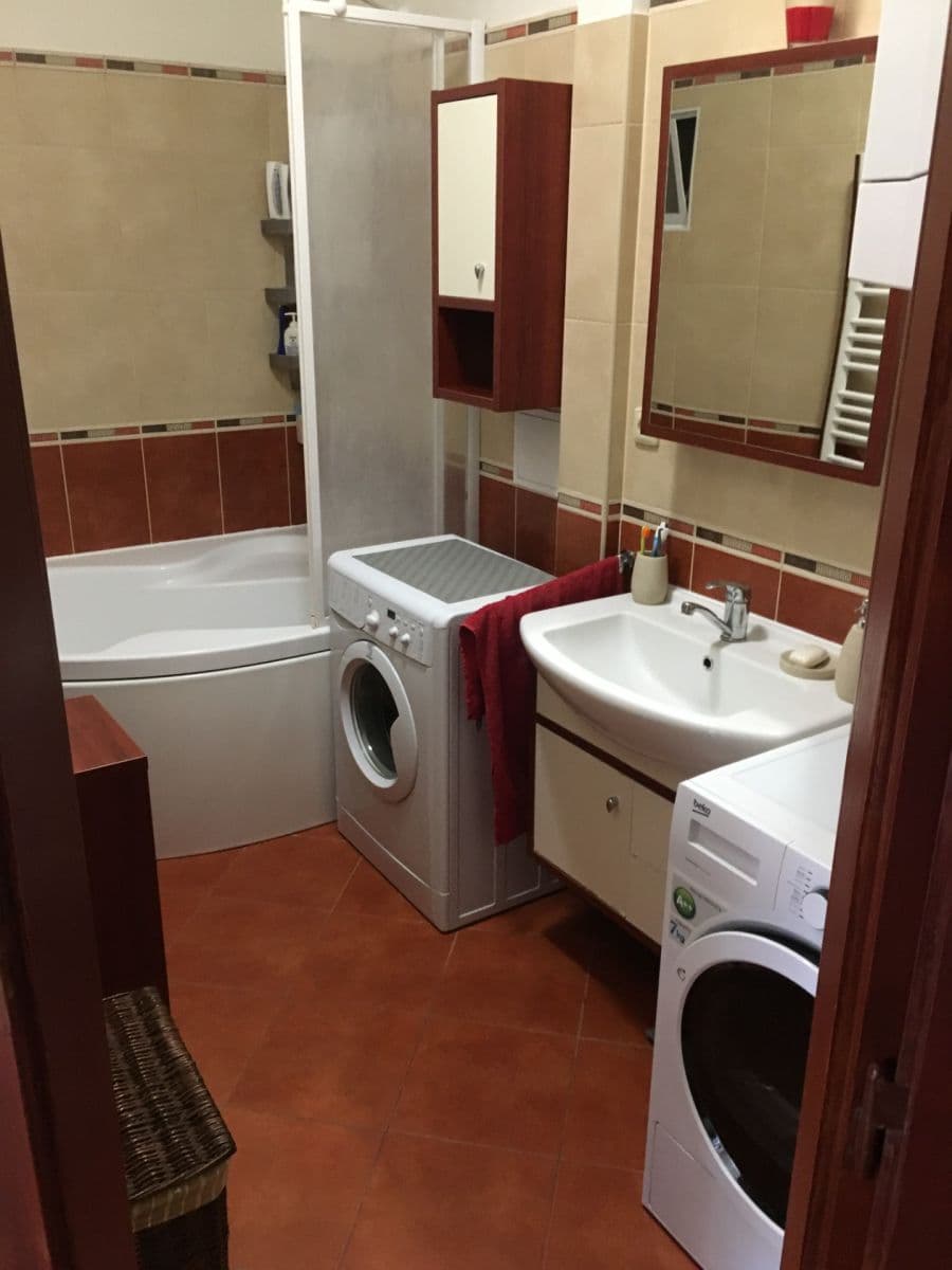 Prenájom bytu 2-izbový 63 m², Merhautova, Brno, Jihomoravský kraj Prenájom bytu 2-izbový 63 m², Merhautova, Brno, Jihomoravský kraj