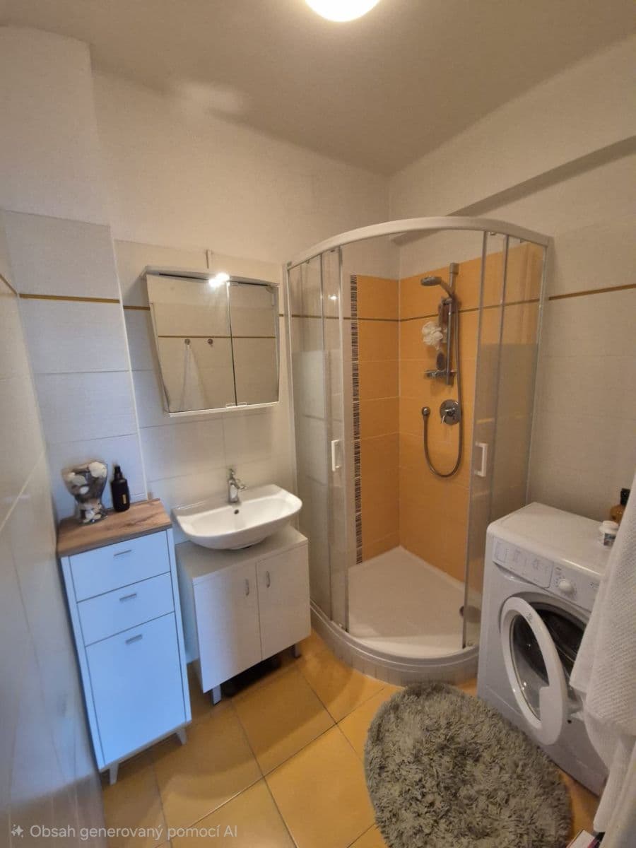Prenájom bytu 1-izbový 42 m², Vinohradská, Praha, Praha Prenájom bytu 1-izbový 42 m², Vinohradská, Praha, Praha