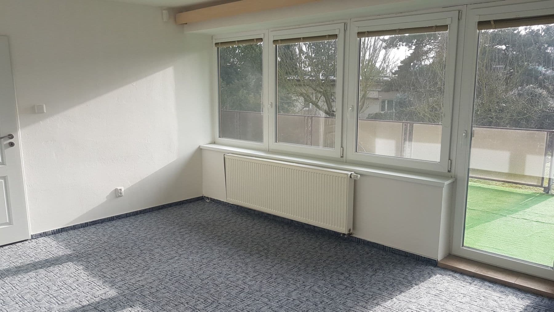 Prenájom bytu 4-izbový 96 m², Pod Cihelným vrchem, Sedlčany, Středočeský kraj Prenájom bytu 4-izbový 96 m², Pod Cihelným vrchem, Sedlčany, Středočeský kraj