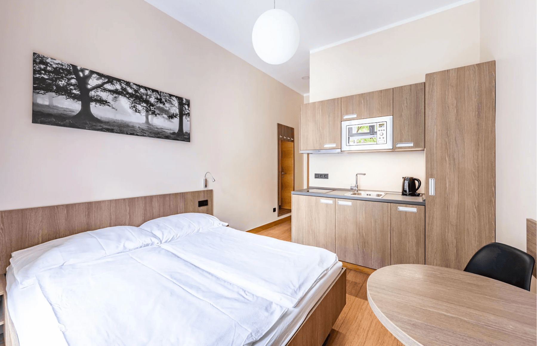 Prenájom bytu 1-izbový 19 m², Mánesova, Praha, Praha Prenájom bytu 1-izbový 19 m², Mánesova, Praha, Praha