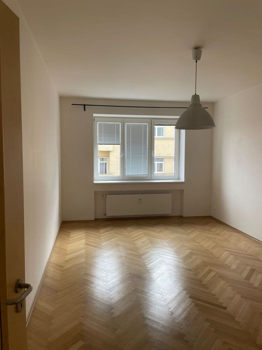 Prenájom bytu 2-izbový 85 m², Jiráskova, Brno, Jihomoravský kraj Prenájom bytu 2-izbový 85 m², Jiráskova, Brno, Jihomoravský kraj
