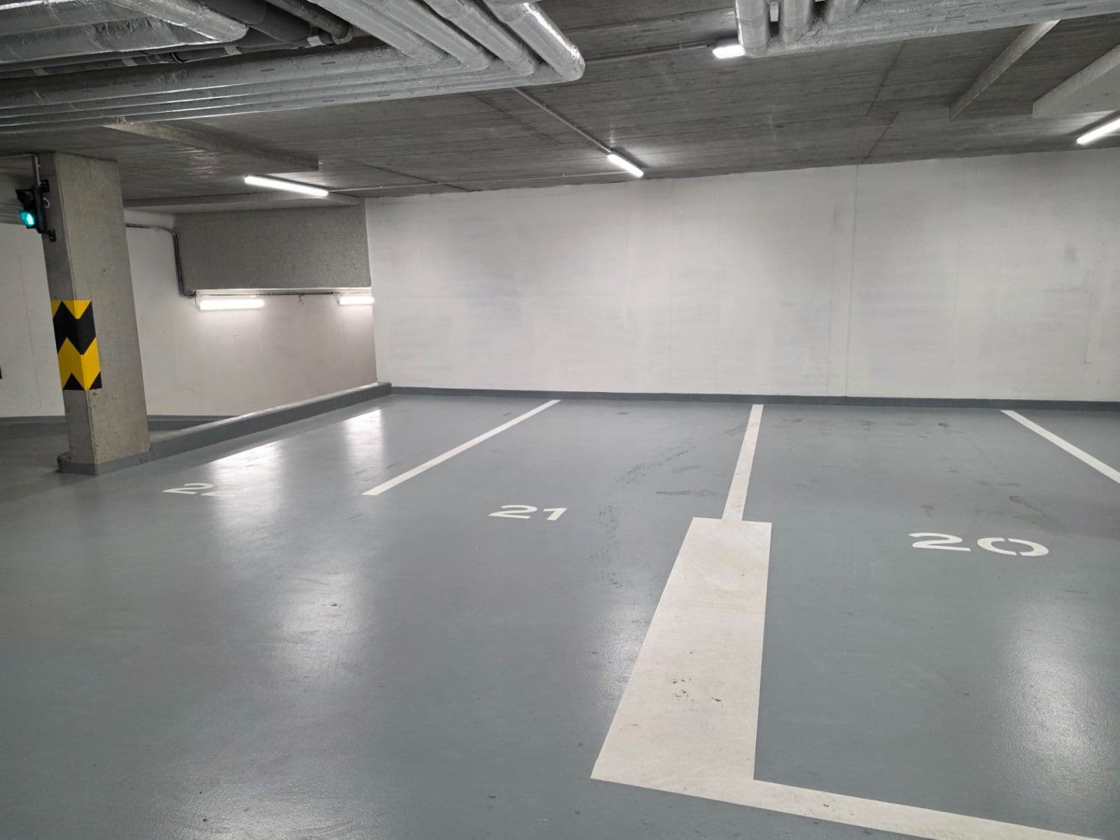 Prenájom garáže 15 m², Pod Krocínkou, Praha, Praha Prenájom garáže 15 m², Pod Krocínkou, Praha, Praha