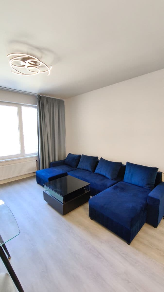 Prenájom bytu 2-izbový 52 m², Poděbradská, Praha, Praha Prenájom bytu 2-izbový 52 m², Poděbradská, Praha, Praha