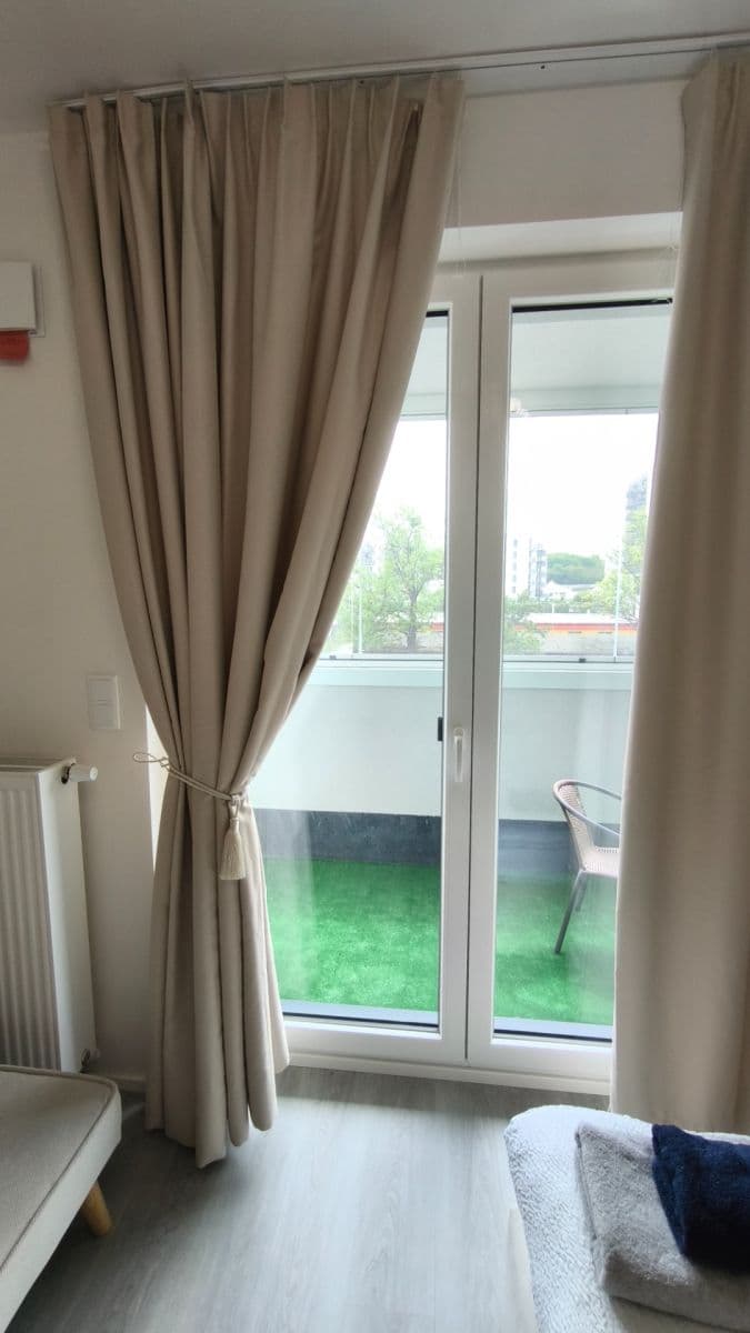 Prenájom bytu 2-izbový 52 m², Poděbradská, Praha, Praha Prenájom bytu 2-izbový 52 m², Poděbradská, Praha, Praha