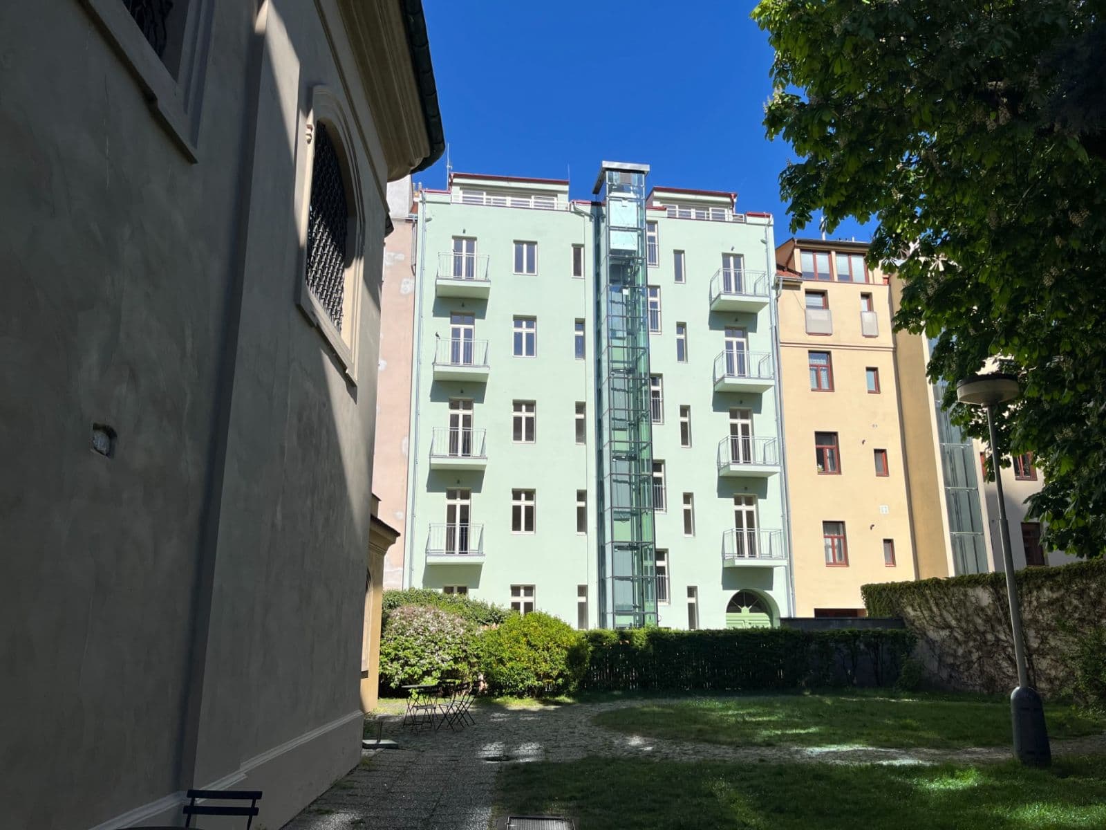 Prenájom bytu 1-izbový 18 m², Bořivojova, Praha, Praha Prenájom bytu 1-izbový 18 m², Bořivojova, Praha, Praha