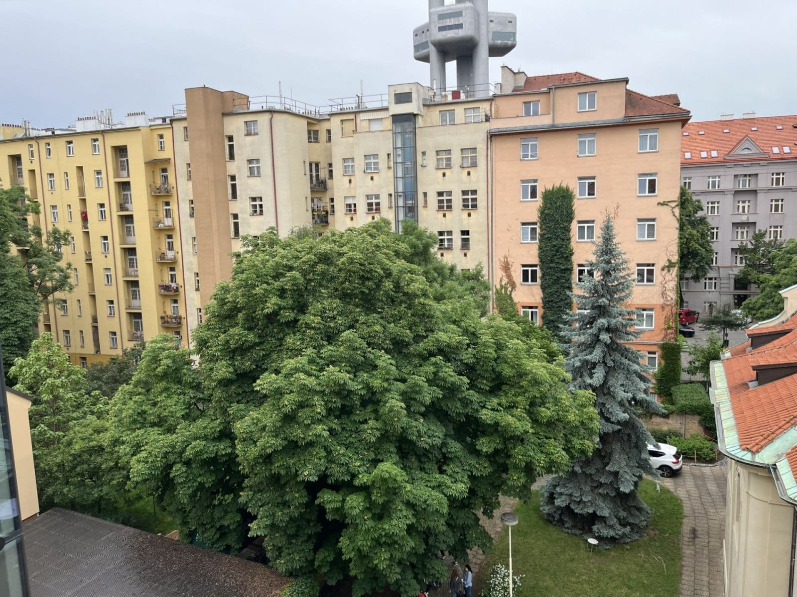 Prenájom bytu 1-izbový 18 m², Bořivojova, Praha, Praha Prenájom bytu 1-izbový 18 m², Bořivojova, Praha, Praha