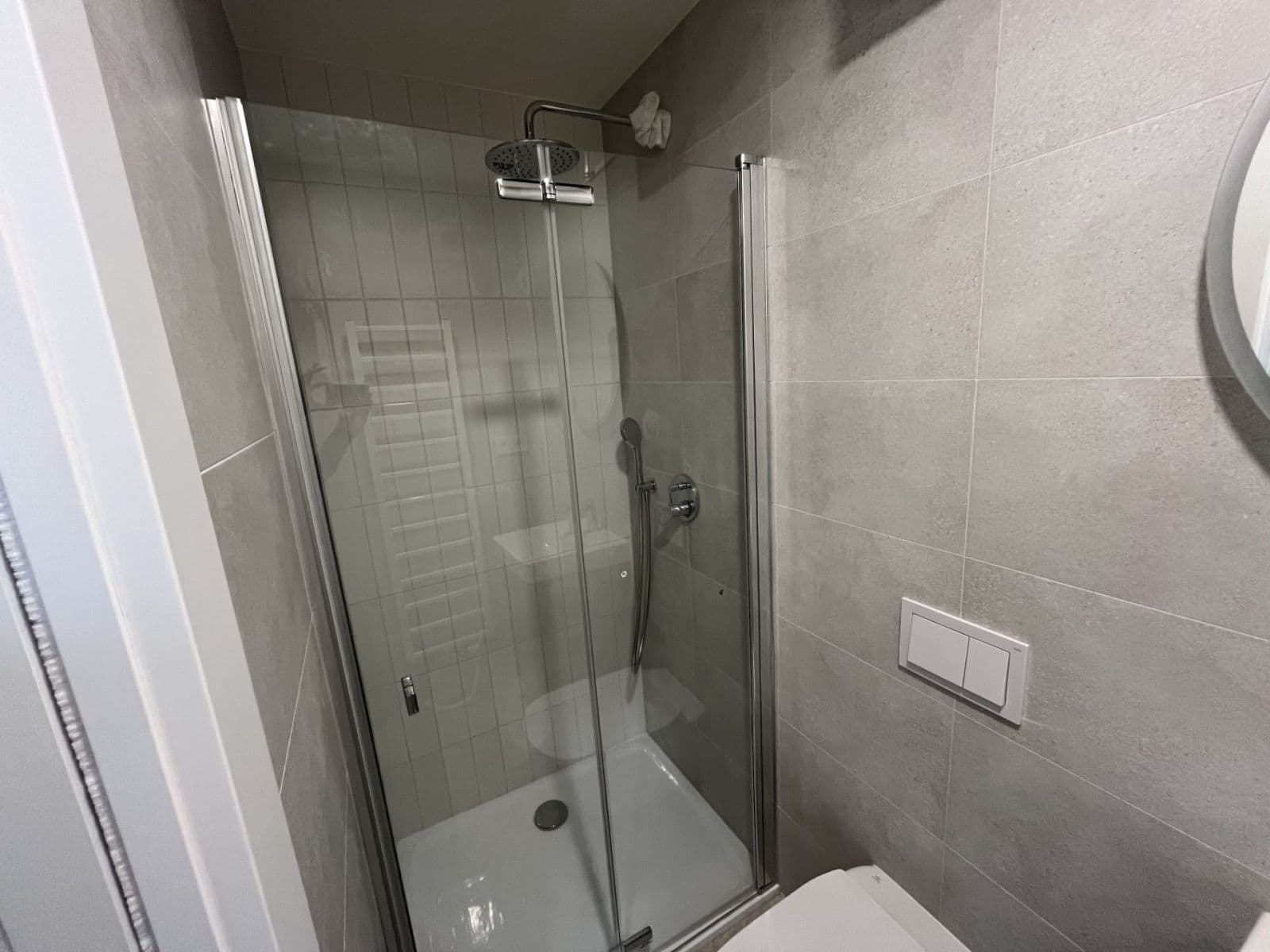 Prenájom bytu 1-izbový 18 m², Bořivojova, Praha, Praha Prenájom bytu 1-izbový 18 m², Bořivojova, Praha, Praha