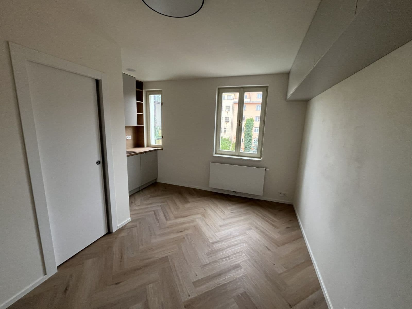 Prenájom bytu 1-izbový 18 m², Bořivojova, Praha, Praha Prenájom bytu 1-izbový 18 m², Bořivojova, Praha, Praha