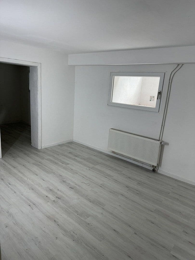 Predaj domu 313 m², pozemek 3.145 m², Nentershausen, Hesensko Predaj domu 313 m², pozemek 3.145 m², Nentershausen, Hesensko