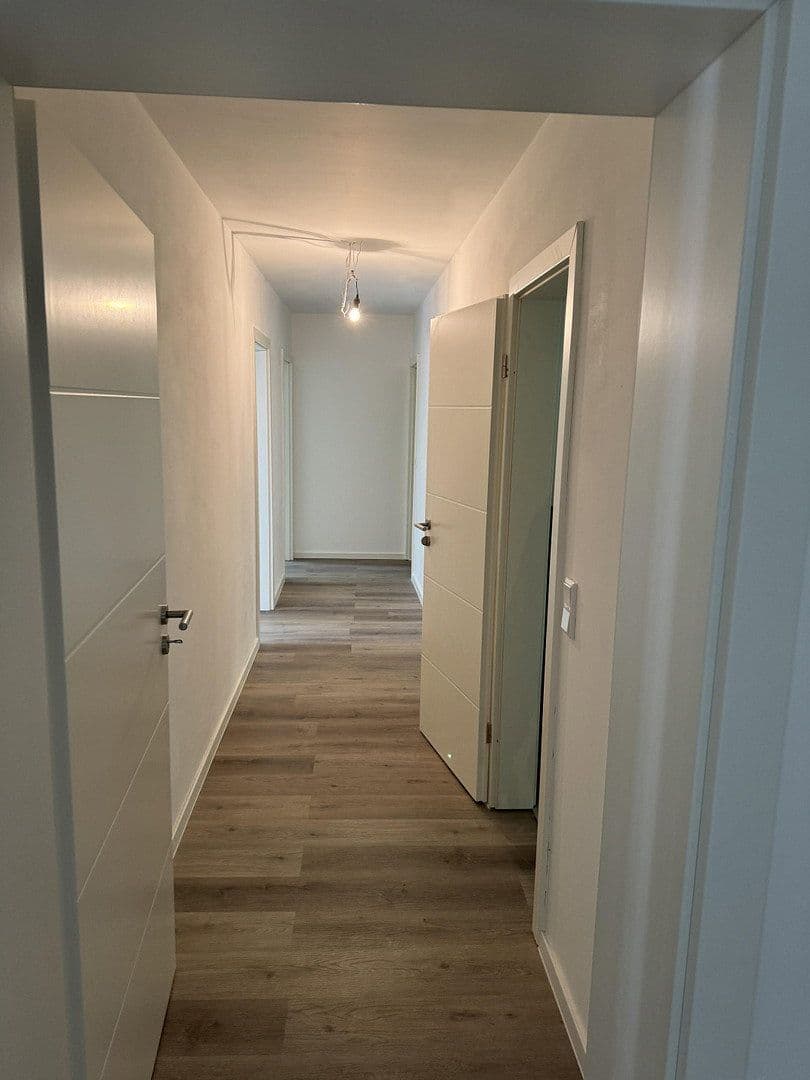 Predaj domu 313 m², pozemek 3.145 m², Nentershausen, Hesensko Predaj domu 313 m², pozemek 3.145 m², Nentershausen, Hesensko