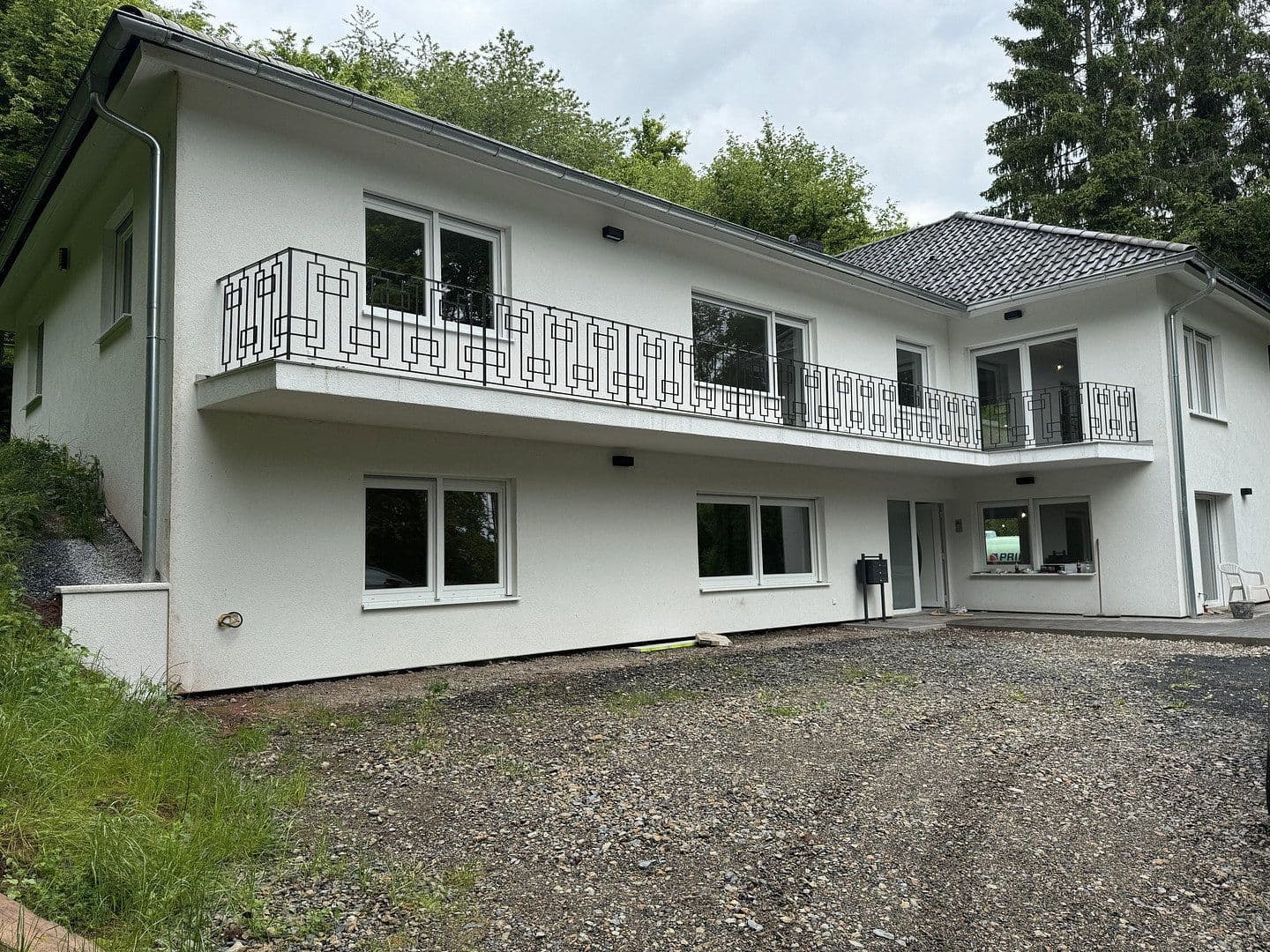 Predaj domu 313 m², pozemek 3.145 m², Nentershausen, Hesensko Predaj domu 313 m², pozemek 3.145 m², Nentershausen, Hesensko