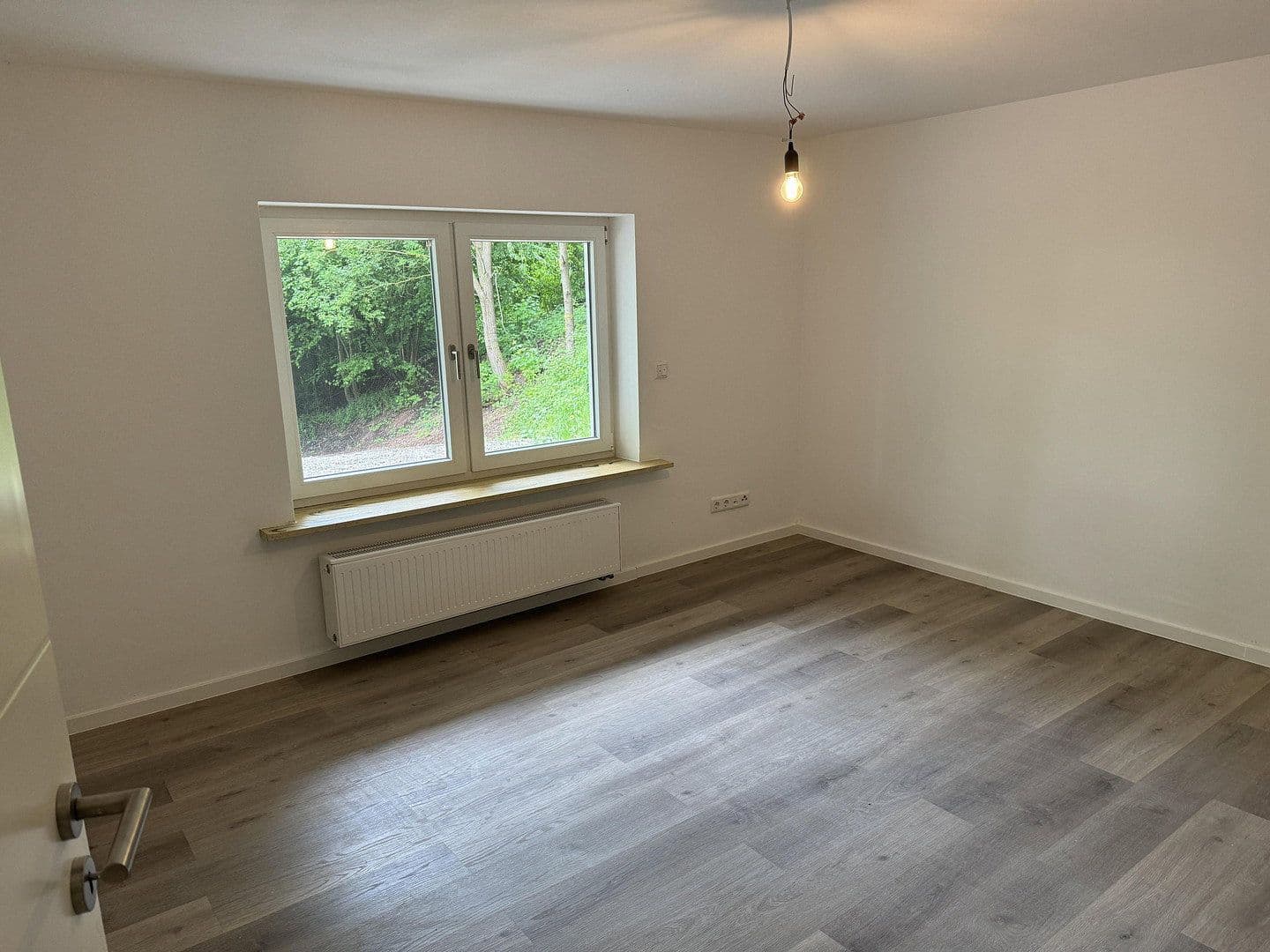 Predaj domu 313 m², pozemek 3.145 m², Nentershausen, Hesensko Predaj domu 313 m², pozemek 3.145 m², Nentershausen, Hesensko
