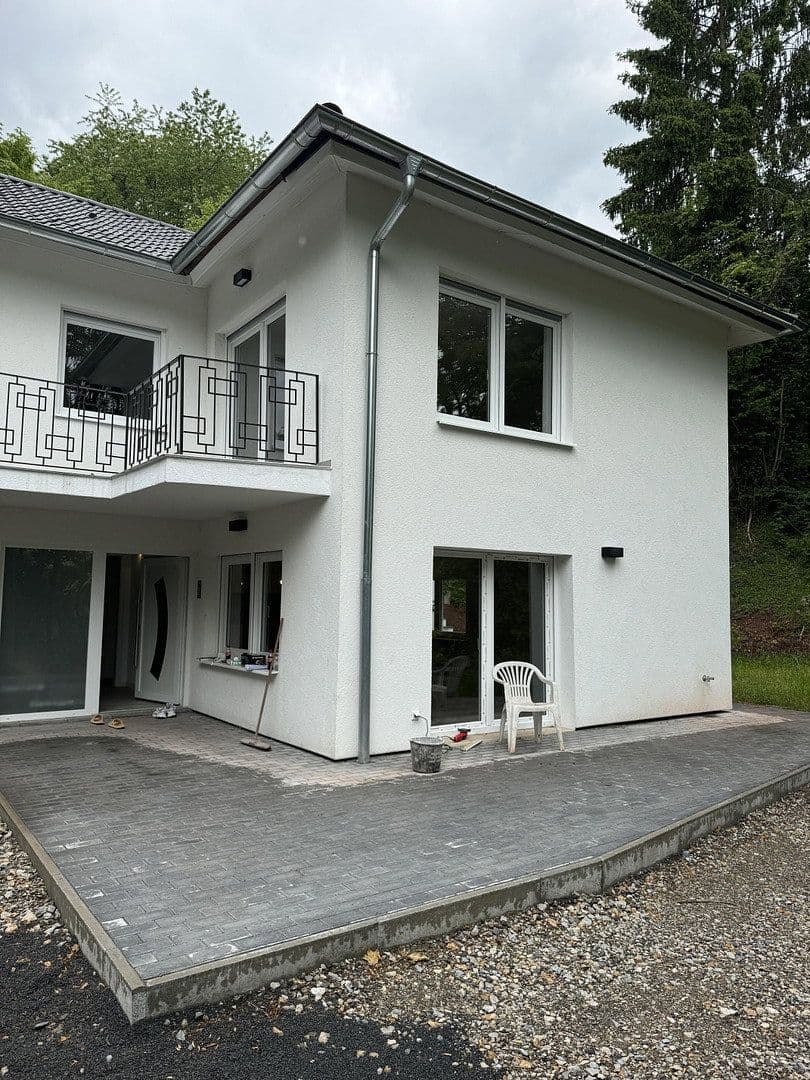 Predaj domu 313 m², pozemek 3.145 m², Nentershausen, Hesensko Predaj domu 313 m², pozemek 3.145 m², Nentershausen, Hesensko