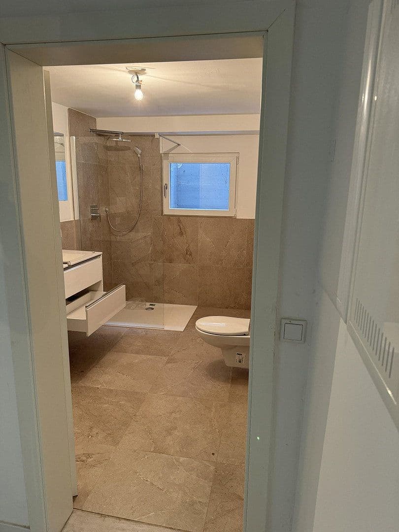 Predaj domu 313 m², pozemek 3.145 m², Nentershausen, Hesensko Predaj domu 313 m², pozemek 3.145 m², Nentershausen, Hesensko