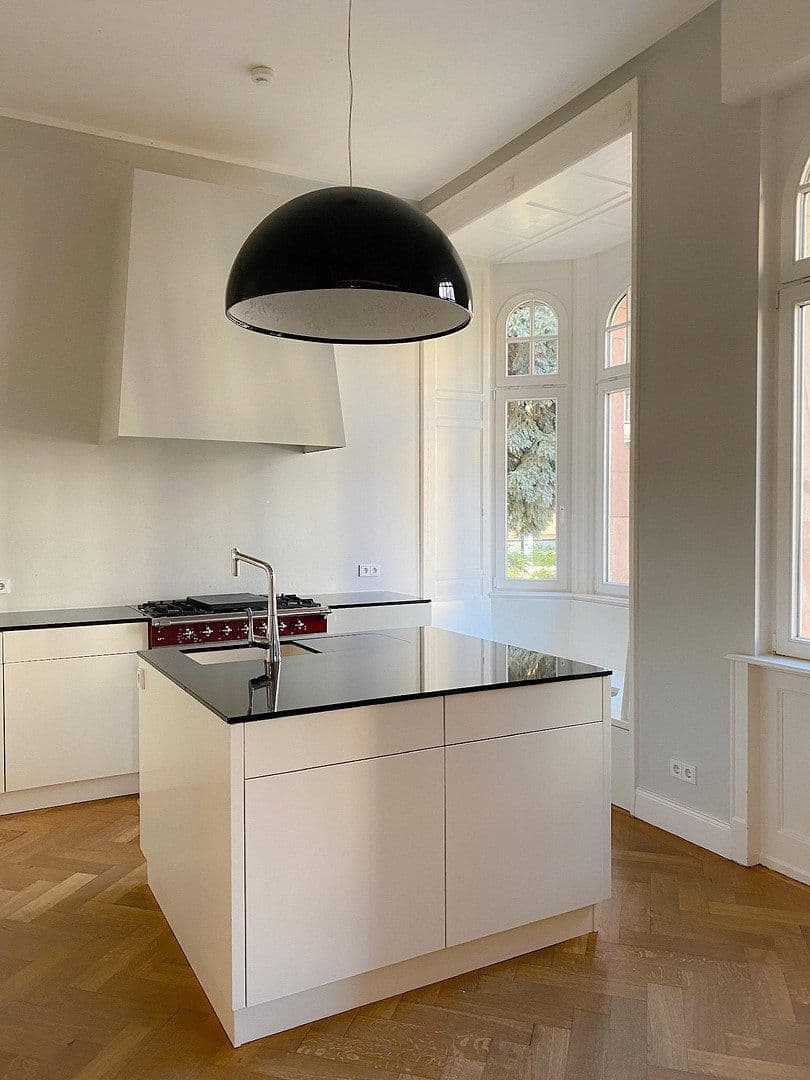 Predaj bytu 6-izbový 220 m², Frankfurt, Hesensko Predaj bytu 6-izbový 220 m², Frankfurt, Hesensko