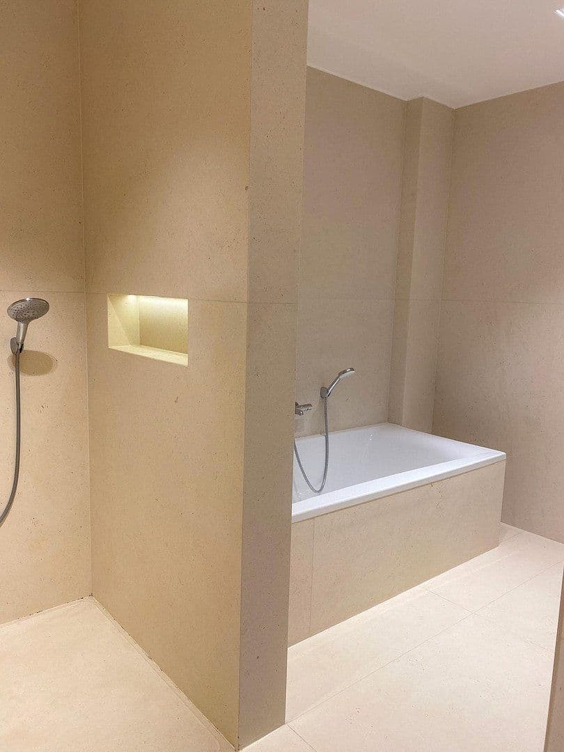 Predaj bytu 6-izbový 220 m², Frankfurt, Hesensko Predaj bytu 6-izbový 220 m², Frankfurt, Hesensko