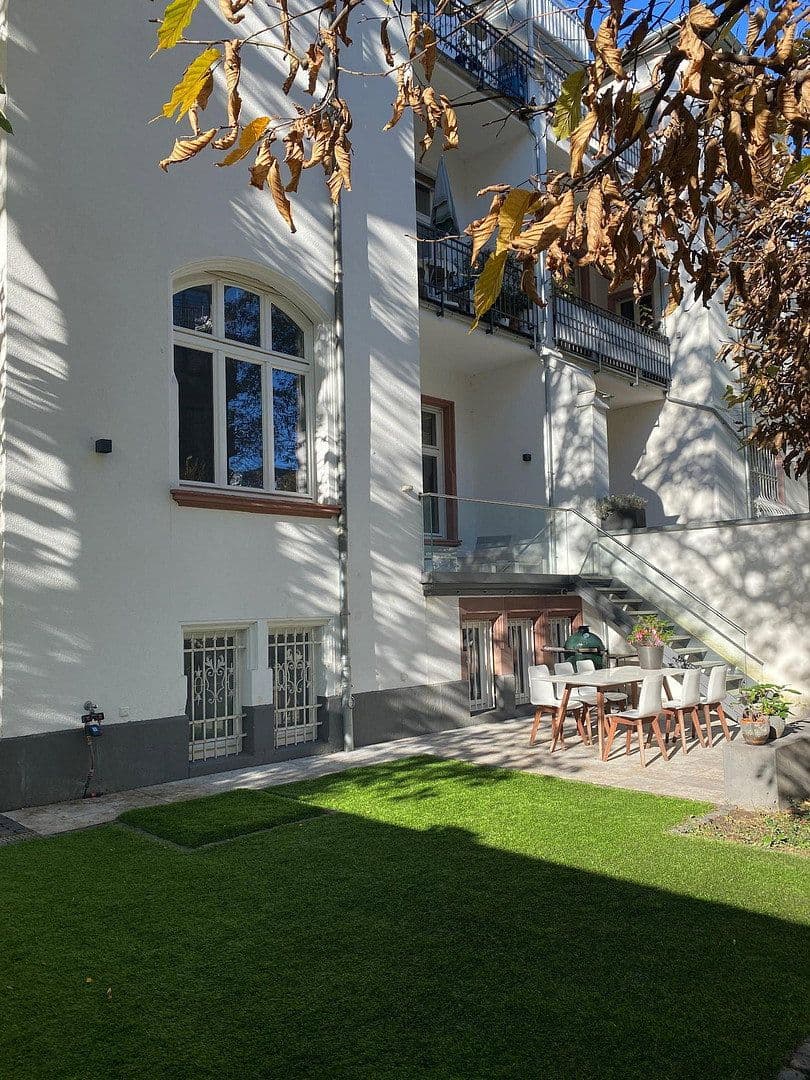 Predaj bytu 6-izbový 220 m², Frankfurt, Hesensko Predaj bytu 6-izbový 220 m², Frankfurt, Hesensko