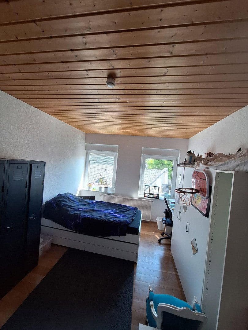 Prenájom bytu 4-izbový 93 m², Mittelstraße 2, Schwerte, Severné Porýnie - Westfálsko Prenájom bytu 4-izbový 93 m², Mittelstraße 2, Schwerte, Severné Porýnie - Westfálsko