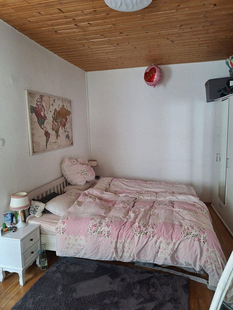 Prenájom bytu 4-izbový 93 m², Mittelstraße 2, Schwerte, Severné Porýnie - Westfálsko Prenájom bytu 4-izbový 93 m², Mittelstraße 2, Schwerte, Severné Porýnie - Westfálsko