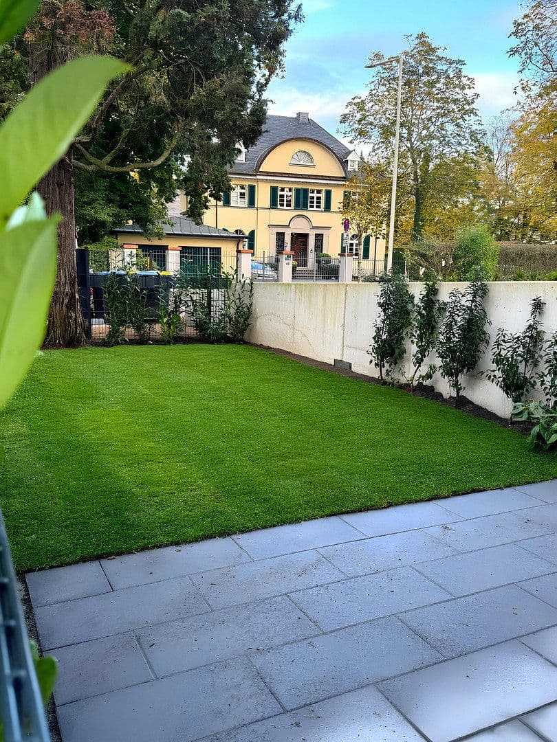 Prenájom bytu 2-izbový 91 m², Rolandstraße 46, Bonn, Severné Porýnie - Westfálsko Prenájom bytu 2-izbový 91 m², Rolandstraße 46, Bonn, Severné Porýnie - Westfálsko
