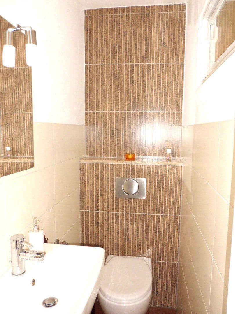 Predaj bytu 2-izbový 80 m², Hamburg, Hamburg Predaj bytu 2-izbový 80 m², Hamburg, Hamburg