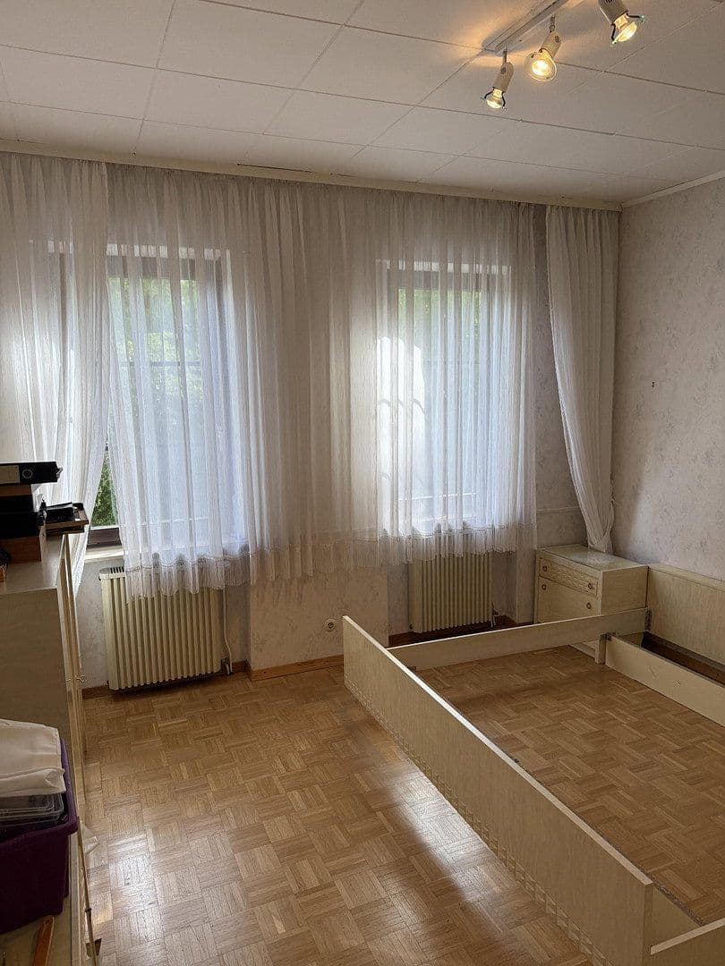 Predaj domu 140 m², pozemek 775 m², Am Brünnchen 10, Saarbrücken, Sársko Predaj domu 140 m², pozemek 775 m², Am Brünnchen 10, Saarbrücken, Sársko