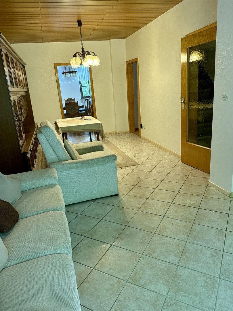 Predaj domu 140 m², pozemek 775 m², Am Brünnchen 10, Saarbrücken, Sársko Predaj domu 140 m², pozemek 775 m², Am Brünnchen 10, Saarbrücken, Sársko