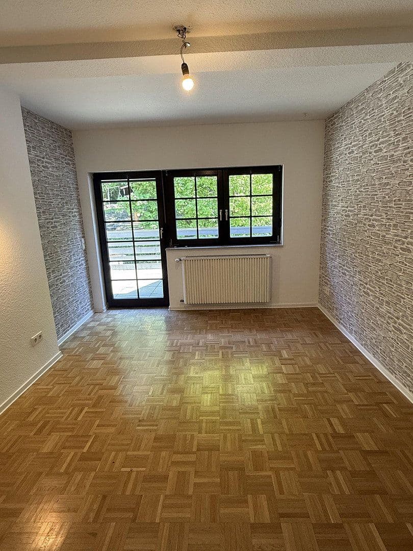 Predaj domu 140 m², pozemek 775 m², Am Brünnchen 10, Saarbrücken, Sársko Predaj domu 140 m², pozemek 775 m², Am Brünnchen 10, Saarbrücken, Sársko
