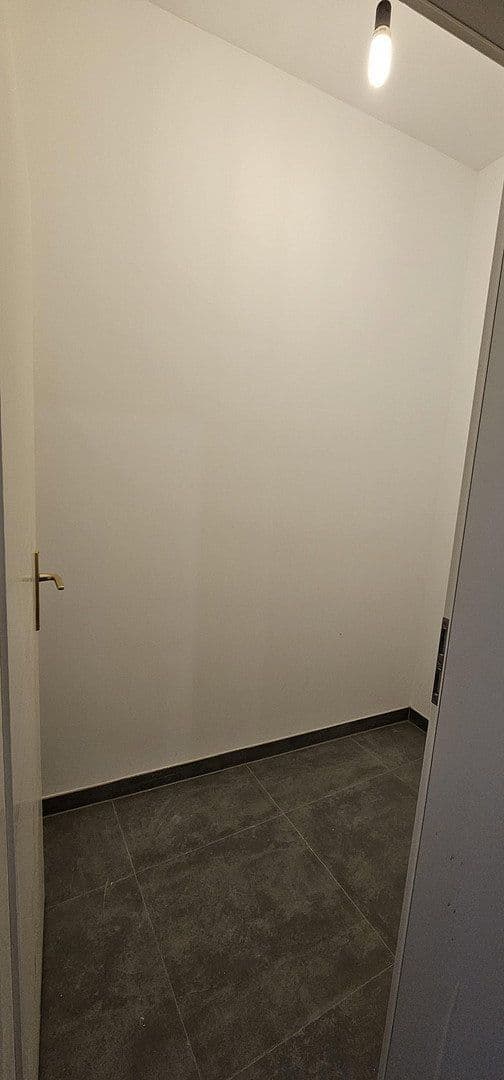 Prenájom bytu 3-izbový 62 m², Hauptstraße 59, Albersweiler, Porýnie-Falcko Prenájom bytu 3-izbový 62 m², Hauptstraße 59, Albersweiler, Porýnie-Falcko