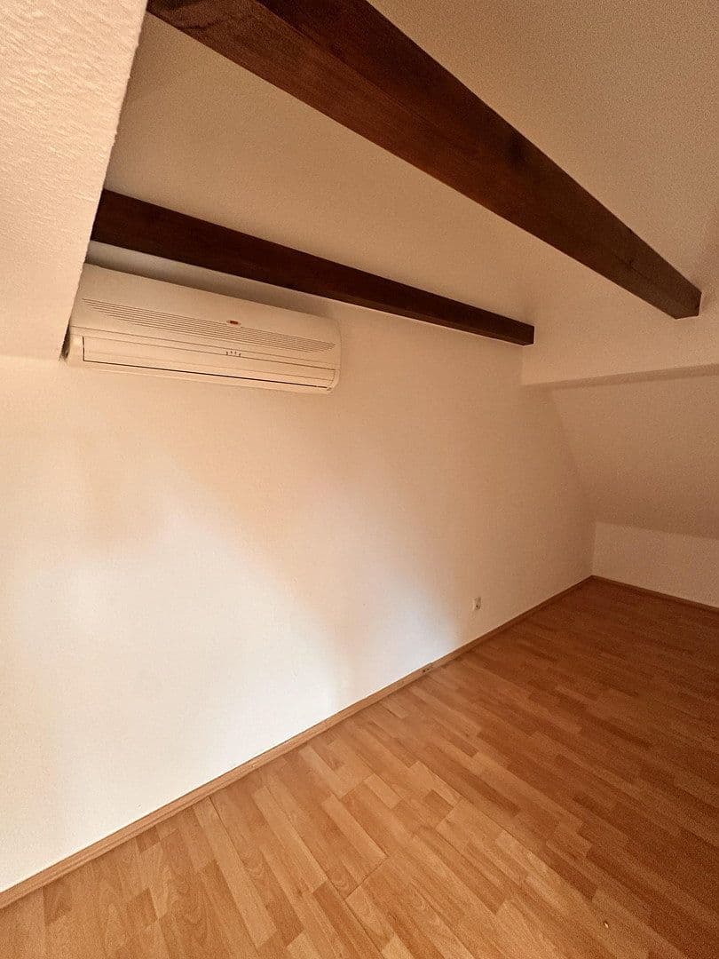 Prenájom bytu 2-izbový 71 m², Am Zehnt 9, Sinsheim, Bádensko-Wurttembersko Prenájom bytu 2-izbový 71 m², Am Zehnt 9, Sinsheim, Bádensko-Wurttembersko