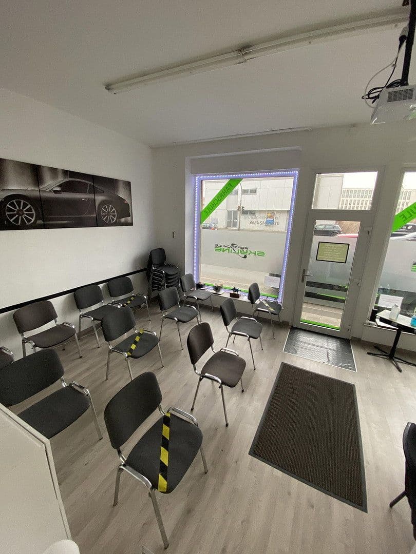 Prenájom kancelárie 59 m², Nürnberg, Bavorsko Prenájom kancelárie 59 m², Nürnberg, Bavorsko