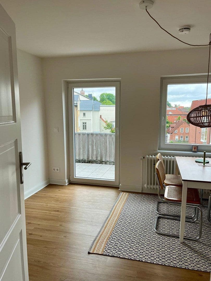 Prenájom bytu 3-izbový 78 m², Peterstraße 28, Eutin, Šlezvicko-Holštajnsko Prenájom bytu 3-izbový 78 m², Peterstraße 28, Eutin, Šlezvicko-Holštajnsko