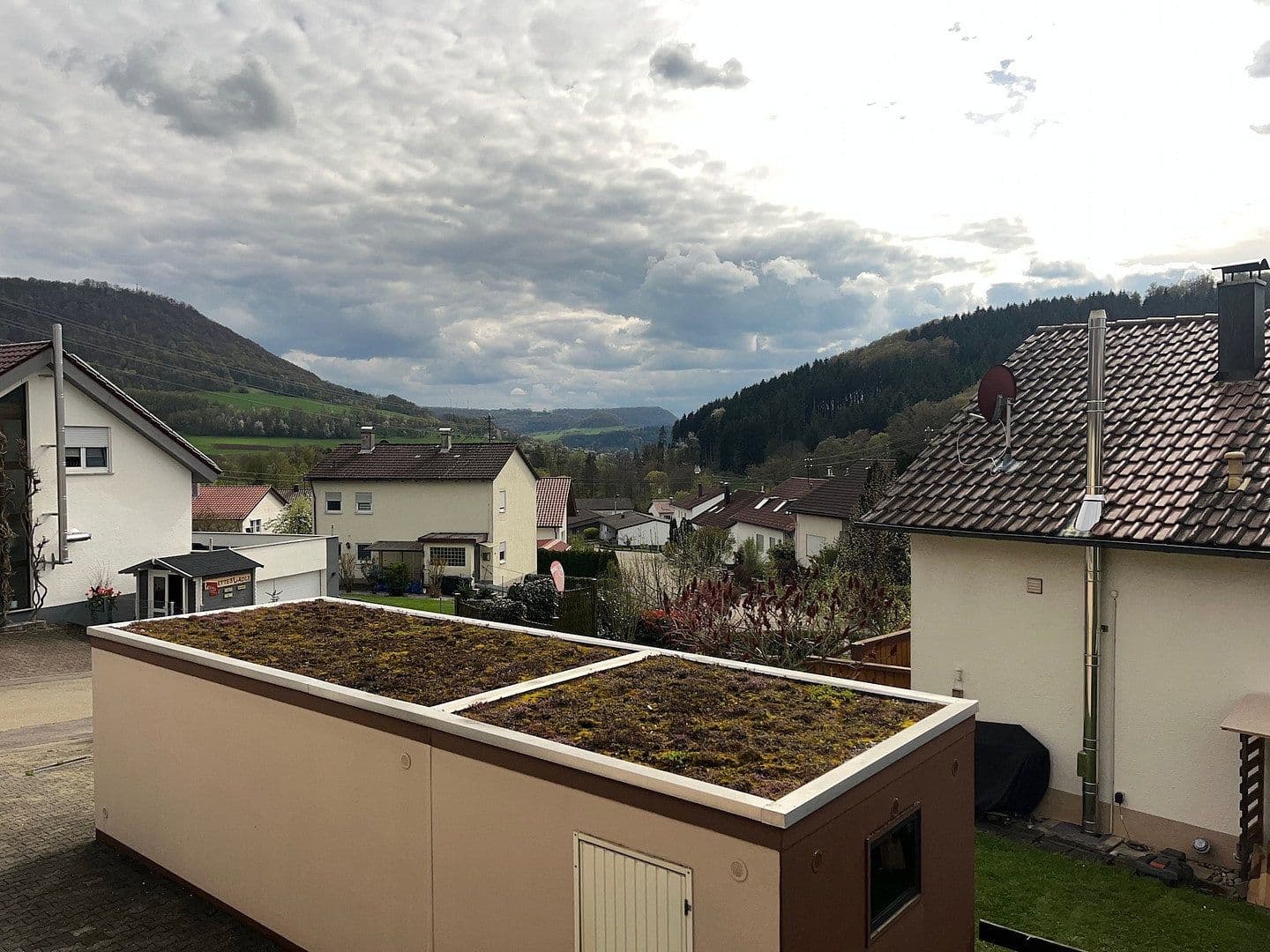 Predaj domu 169 m², pozemek 602 m², Roseggerstraße 3, Donzdorf, Bádensko-Wurttembersko Predaj domu 169 m², pozemek 602 m², Roseggerstraße 3, Donzdorf, Bádensko-Wurttembersko