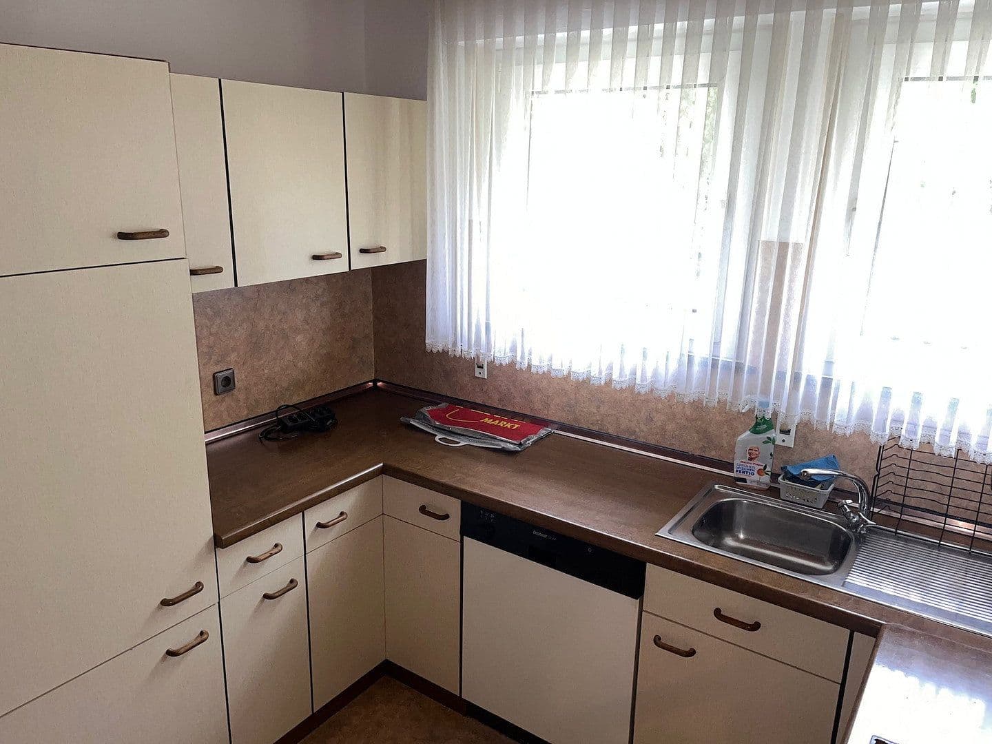 Predaj domu 169 m², pozemek 602 m², Roseggerstraße 3, Donzdorf, Bádensko-Wurttembersko Predaj domu 169 m², pozemek 602 m², Roseggerstraße 3, Donzdorf, Bádensko-Wurttembersko
