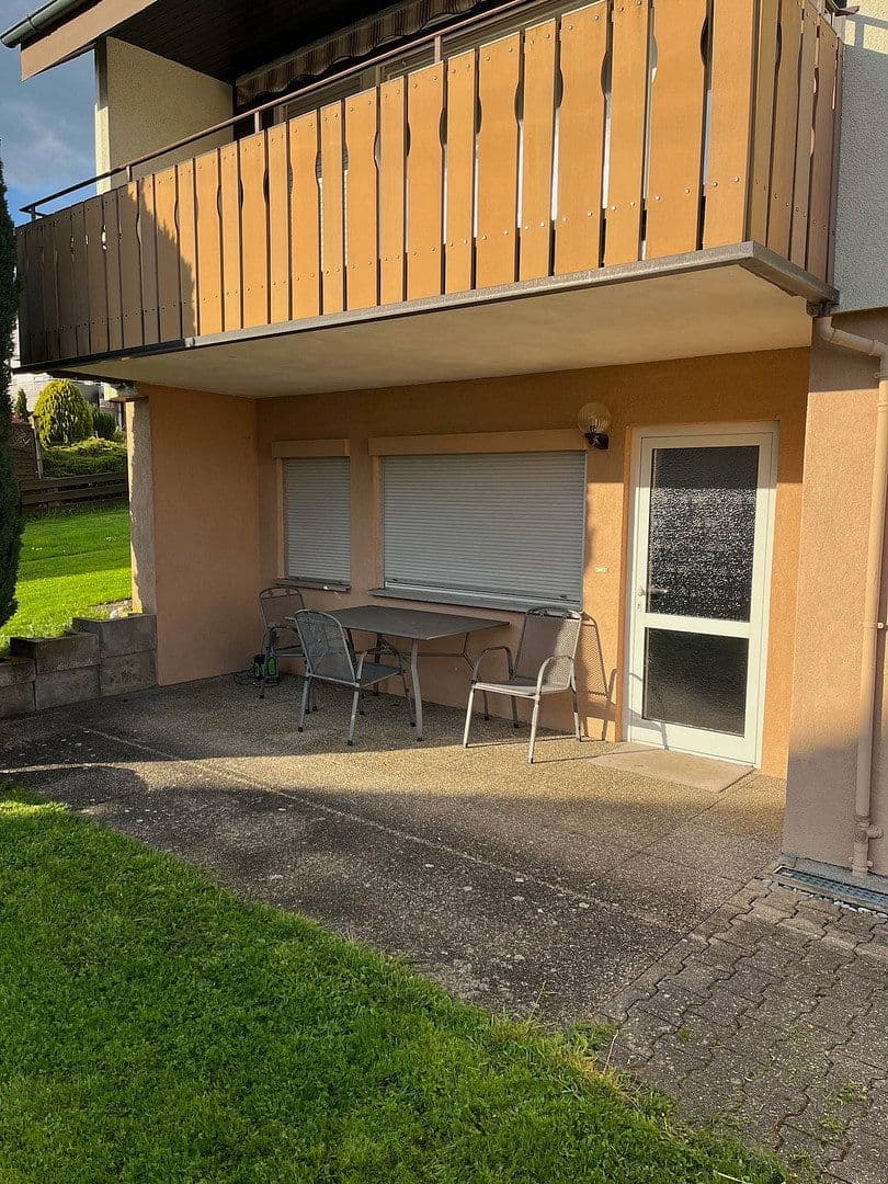 Predaj domu 169 m², pozemek 602 m², Roseggerstraße 3, Donzdorf, Bádensko-Wurttembersko Predaj domu 169 m², pozemek 602 m², Roseggerstraße 3, Donzdorf, Bádensko-Wurttembersko