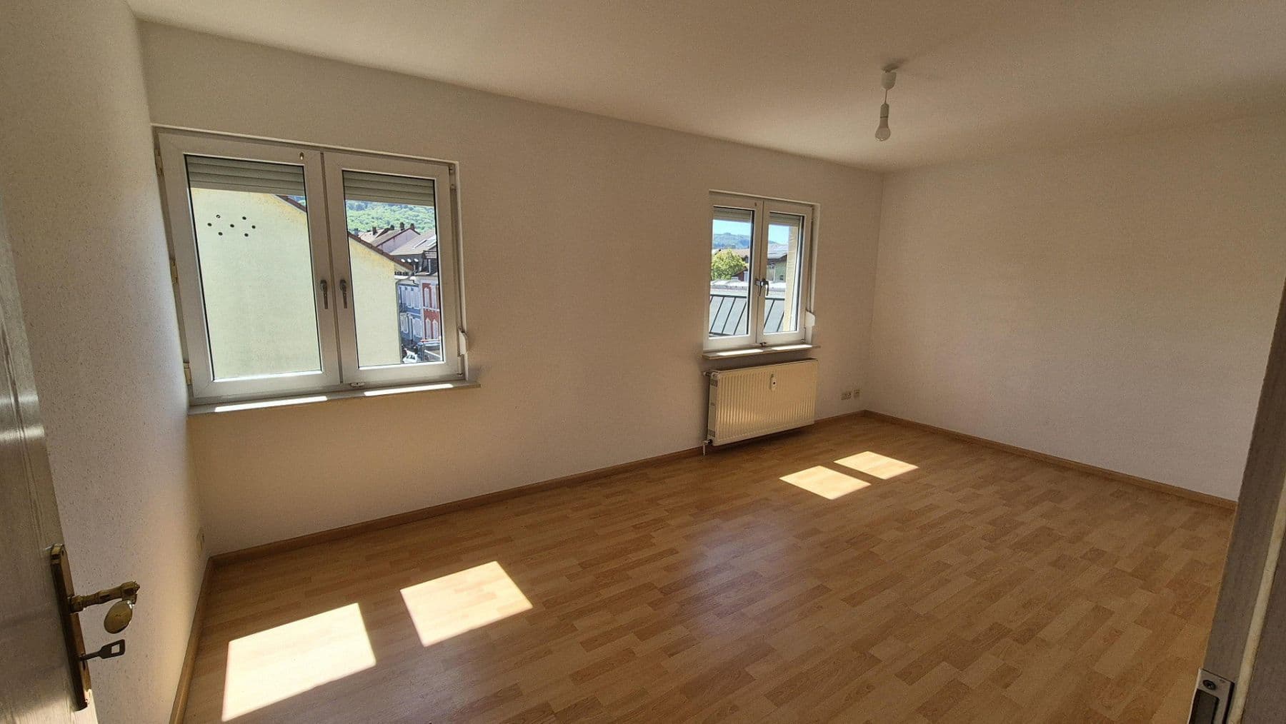 Prenájom bytu 3-izbový 113 m², Bad Säckingen, Bádensko-Wurttembersko Prenájom bytu 3-izbový 113 m², Bad Säckingen, Bádensko-Wurttembersko