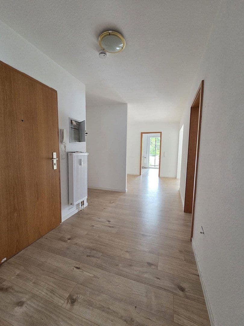 Predaj bytu 3-izbový 80 m², Neuenburg am Rhein, Bádensko-Wurttembersko Predaj bytu 3-izbový 80 m², Neuenburg am Rhein, Bádensko-Wurttembersko