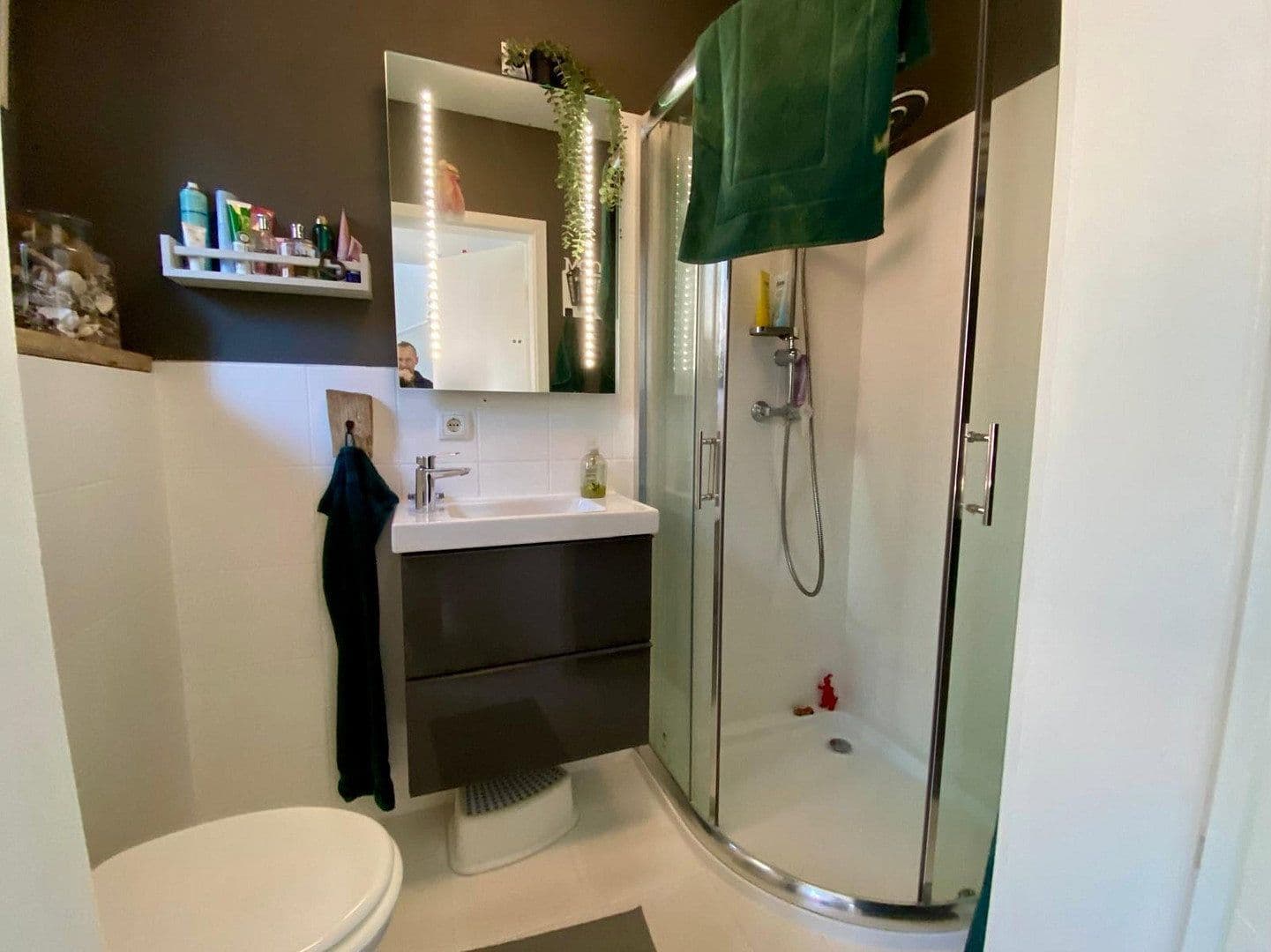 Predaj domu 123 m², pozemek 462 m², Ansgarstraße 145b, Elmshorn, Šlezvicko-Holštajnsko Predaj domu 123 m², pozemek 462 m², Ansgarstraße 145b, Elmshorn, Šlezvicko-Holštajnsko