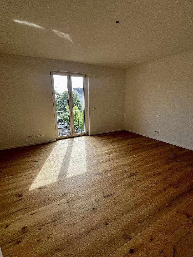 Prenájom bytu 3-izbový 128 m², Alte Str. 8, Frechen, Severné Porýnie - Westfálsko Prenájom bytu 3-izbový 128 m², Alte Str. 8, Frechen, Severné Porýnie - Westfálsko