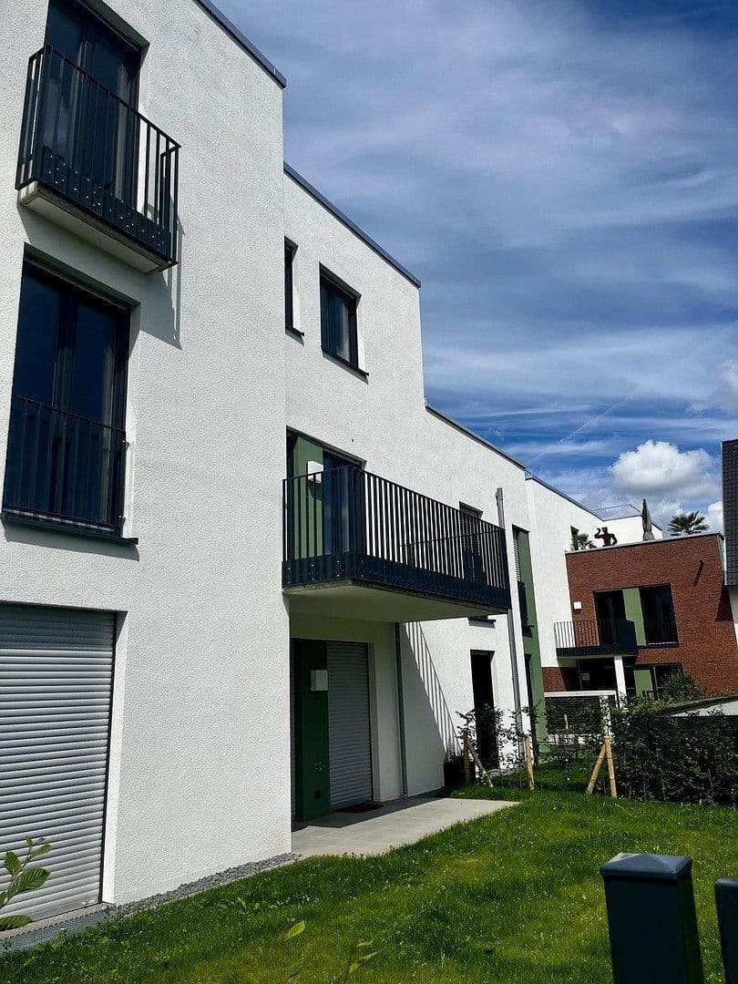Prenájom bytu 3-izbový 128 m², Alte Str. 8, Frechen, Severné Porýnie - Westfálsko Prenájom bytu 3-izbový 128 m², Alte Str. 8, Frechen, Severné Porýnie - Westfálsko
