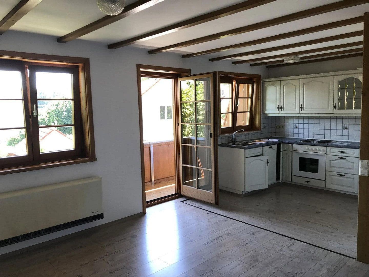 Prenájom bytu 2-izbový 50 m², Neukirch, Bádensko-Wurttembersko Prenájom bytu 2-izbový 50 m², Neukirch, Bádensko-Wurttembersko